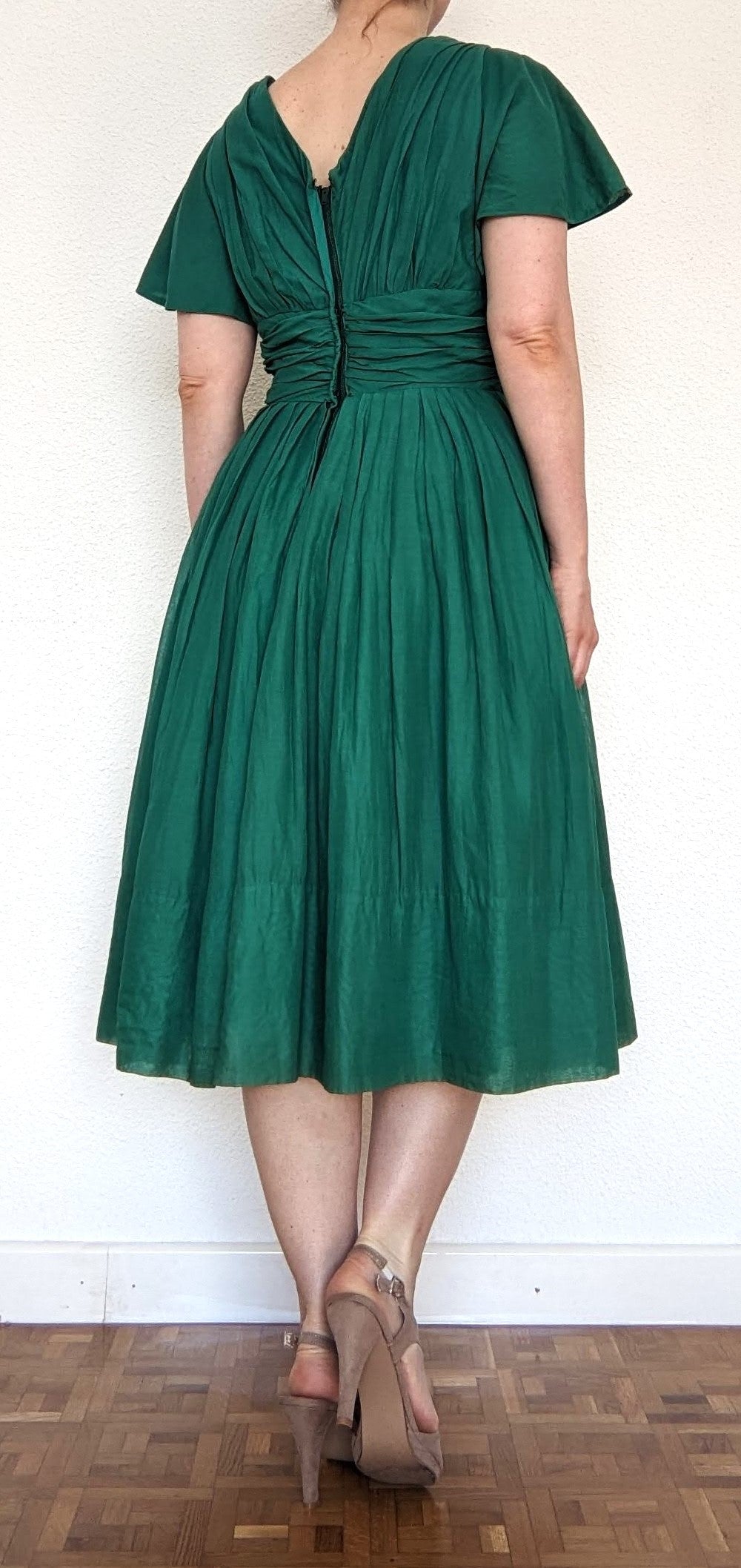 Vintage 1950s-60s green cotton dress