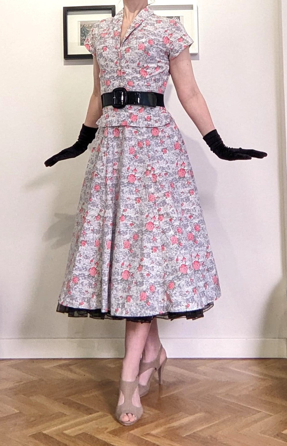 Vintage 1940s-50s floral cotton dress