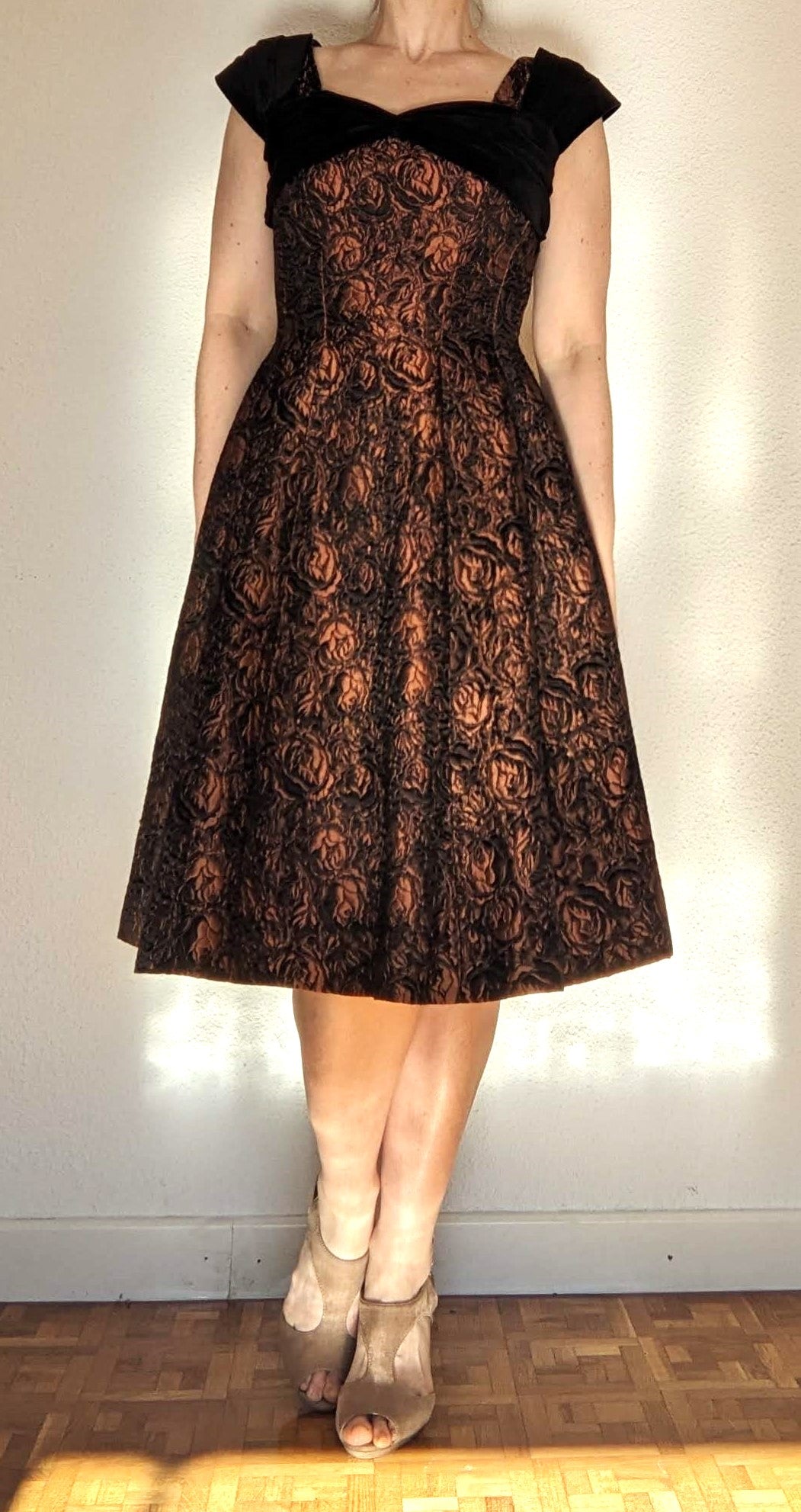 Vintage 1950s copper & black dress