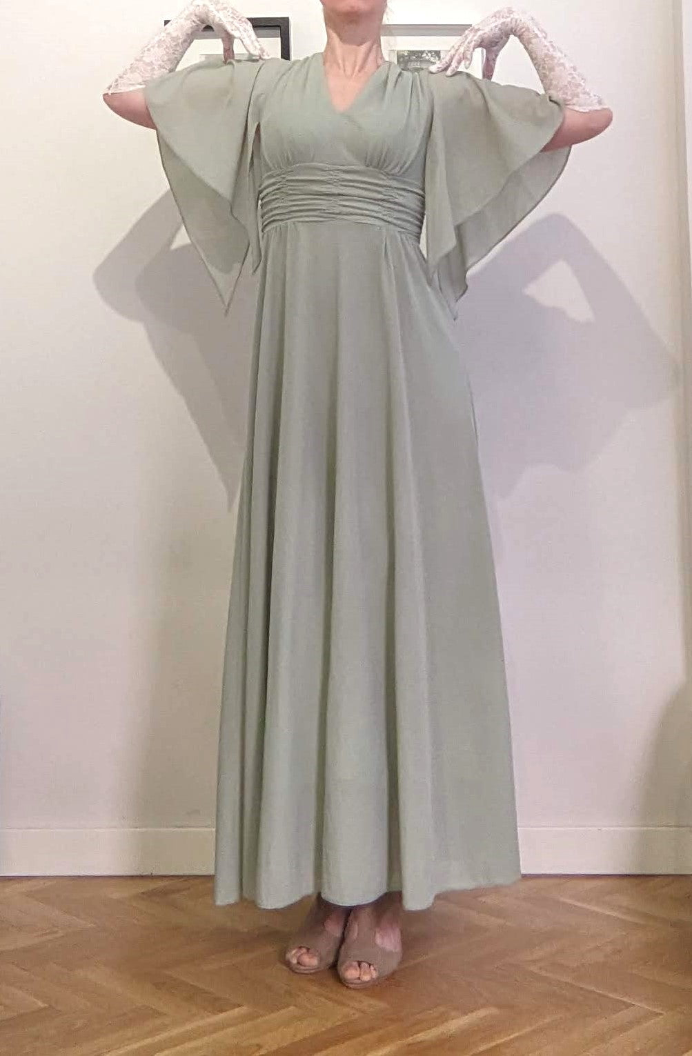 Vintage 1970s sage green maxi dress