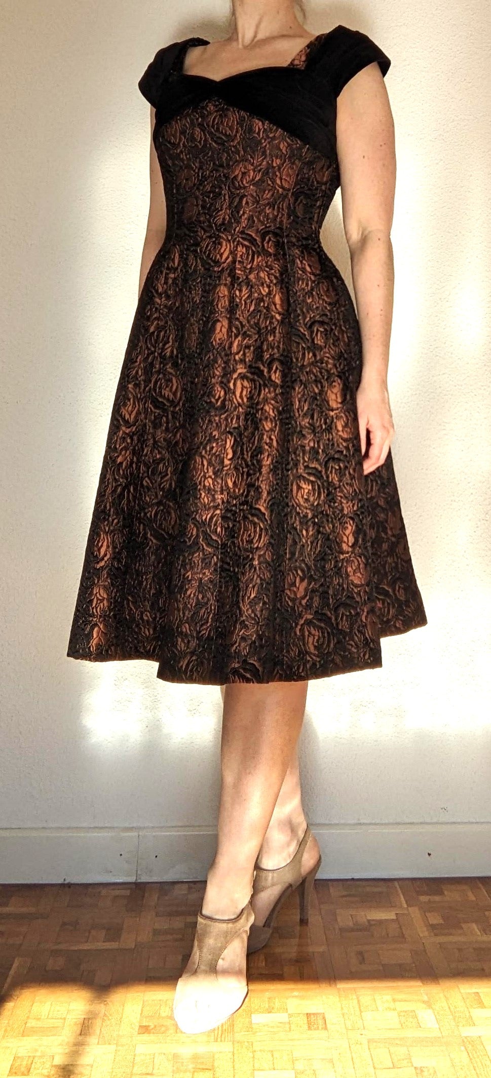 Vintage 1950s copper & black dress