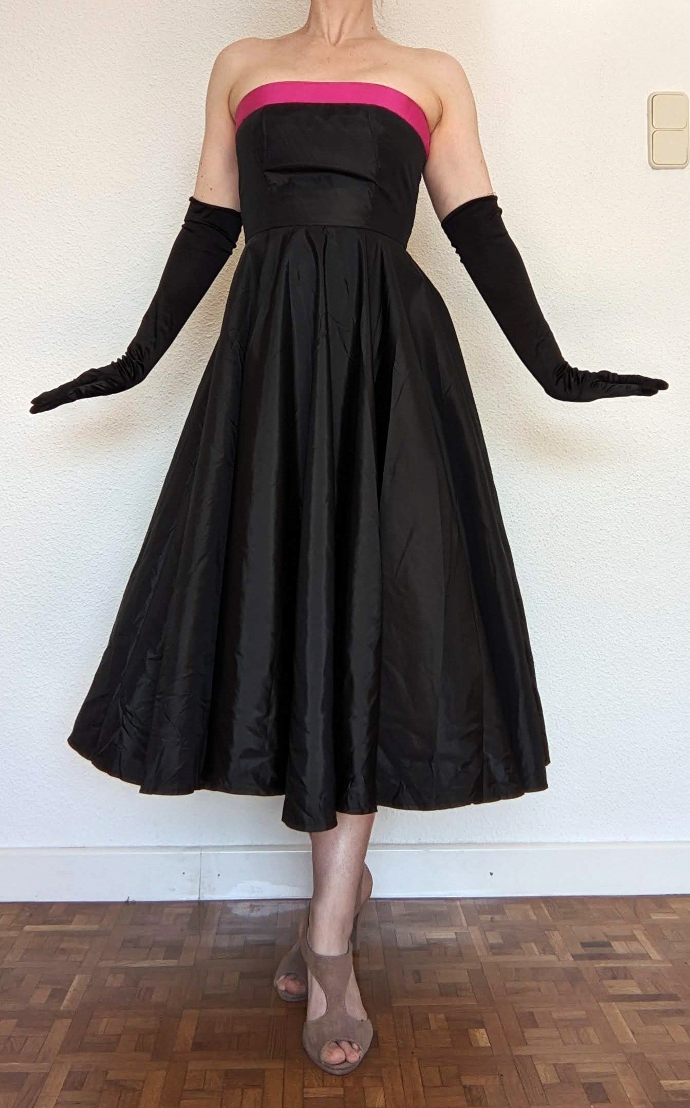 Vintage 1980s black & pink taffeta gown