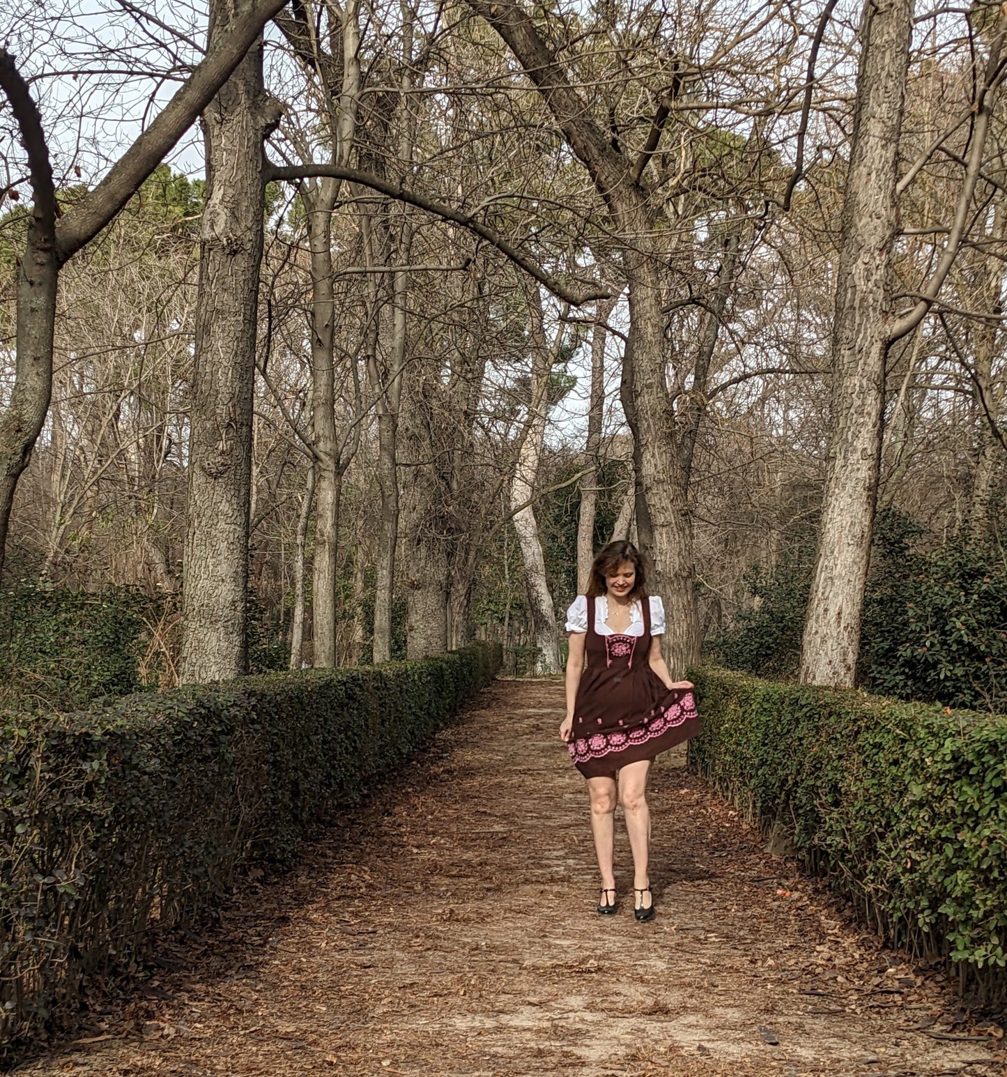 Vintage 1960s-70s brown & pink dirndl
