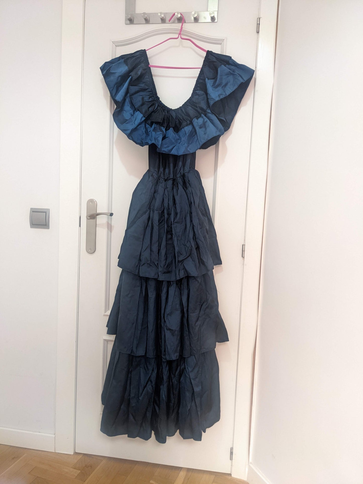 Vintage 1970s-80s dark blue taffeta gown