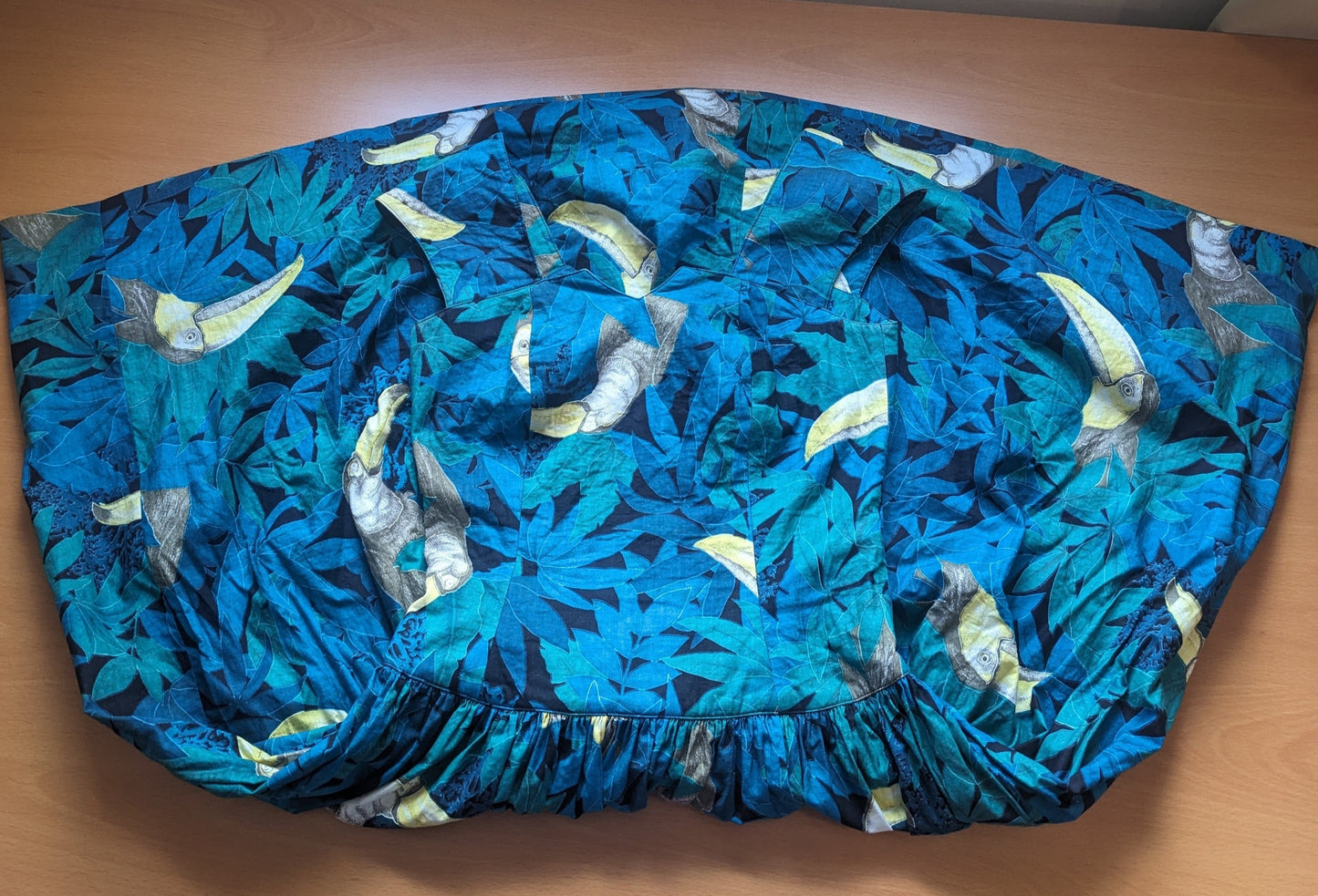 Vintage 1980s tropical pelican print dress