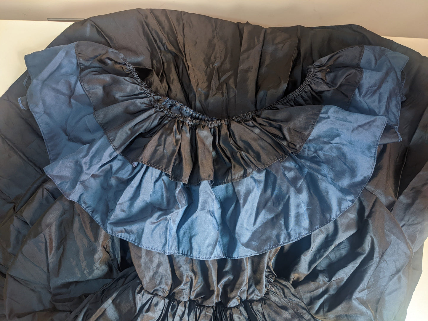 Vintage 1970s-80s dark blue taffeta gown