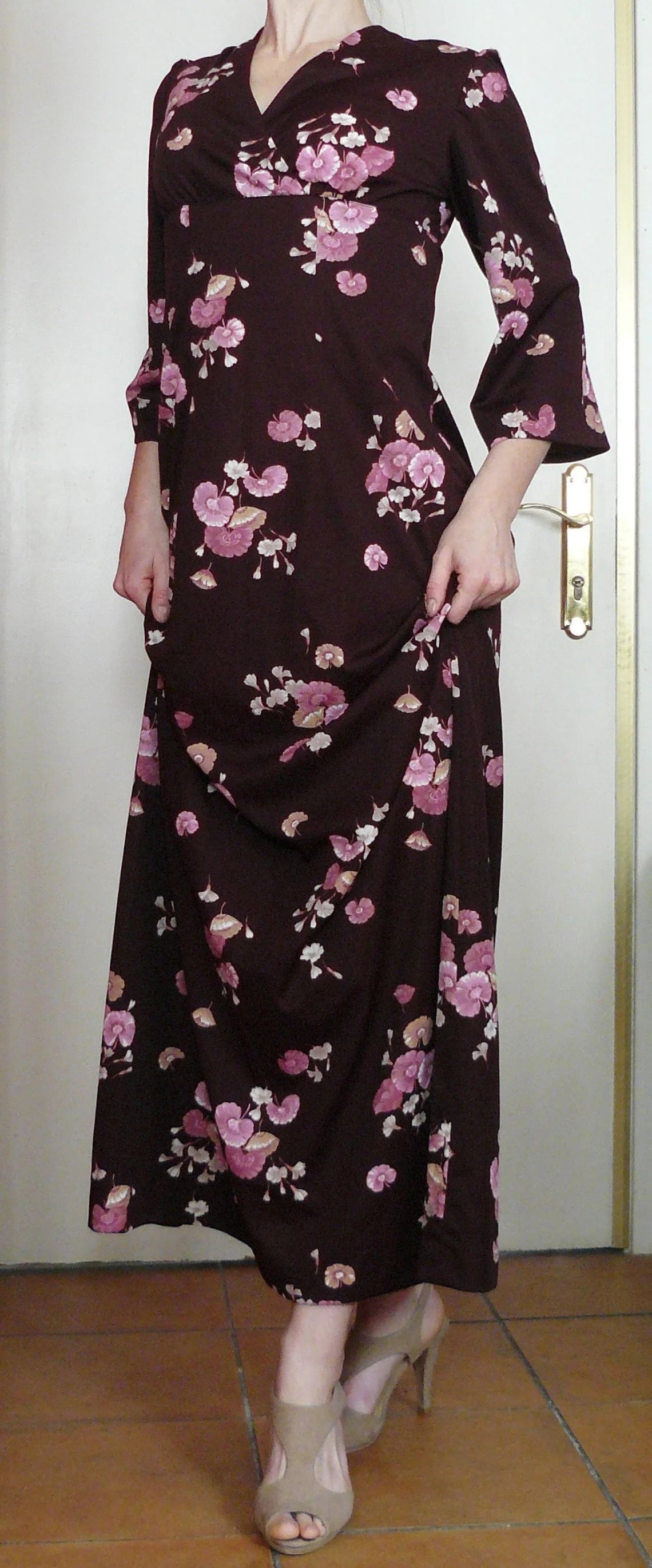 Vintage 1970s brown floral maxi dress