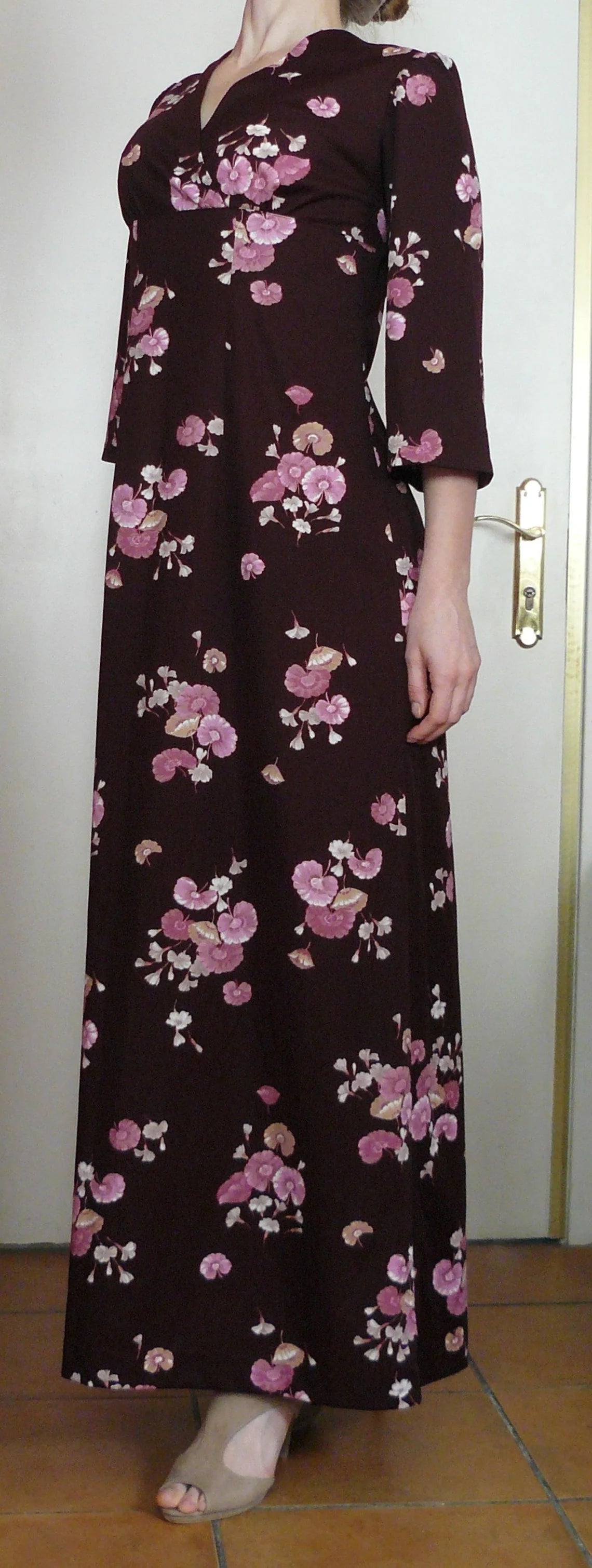 Vintage 1970s brown floral maxi dress