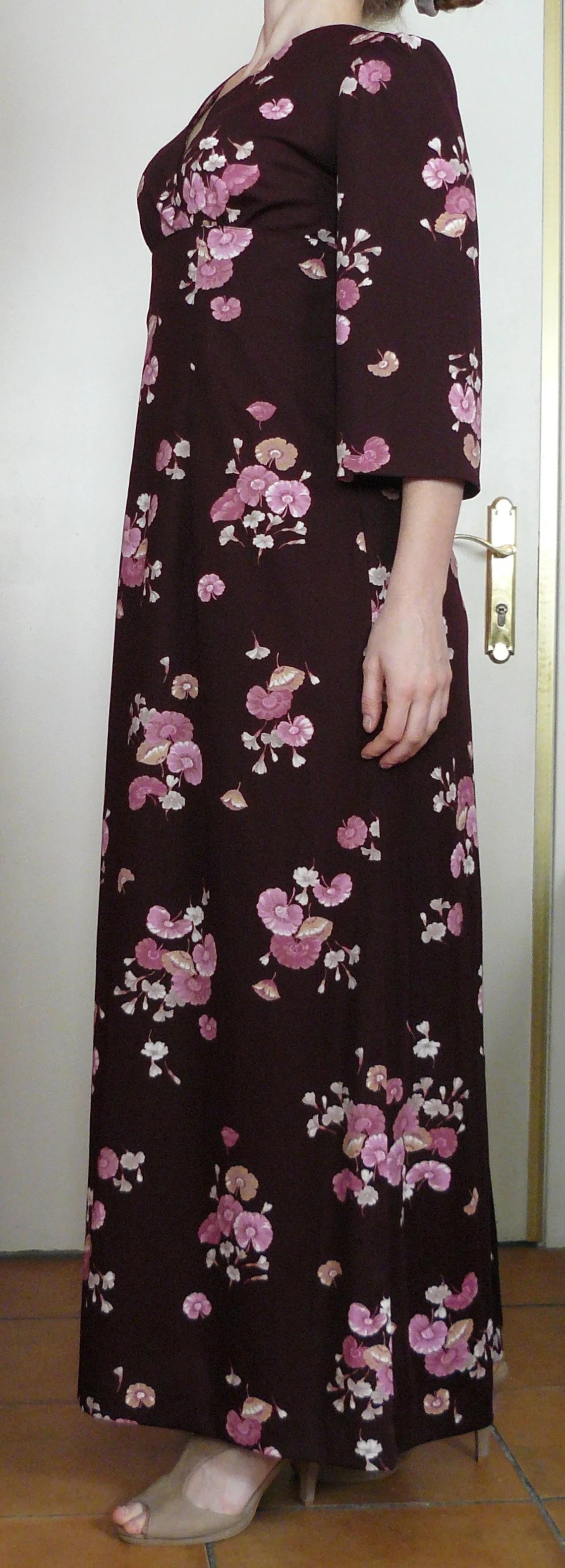 Vintage 1970s brown floral maxi dress