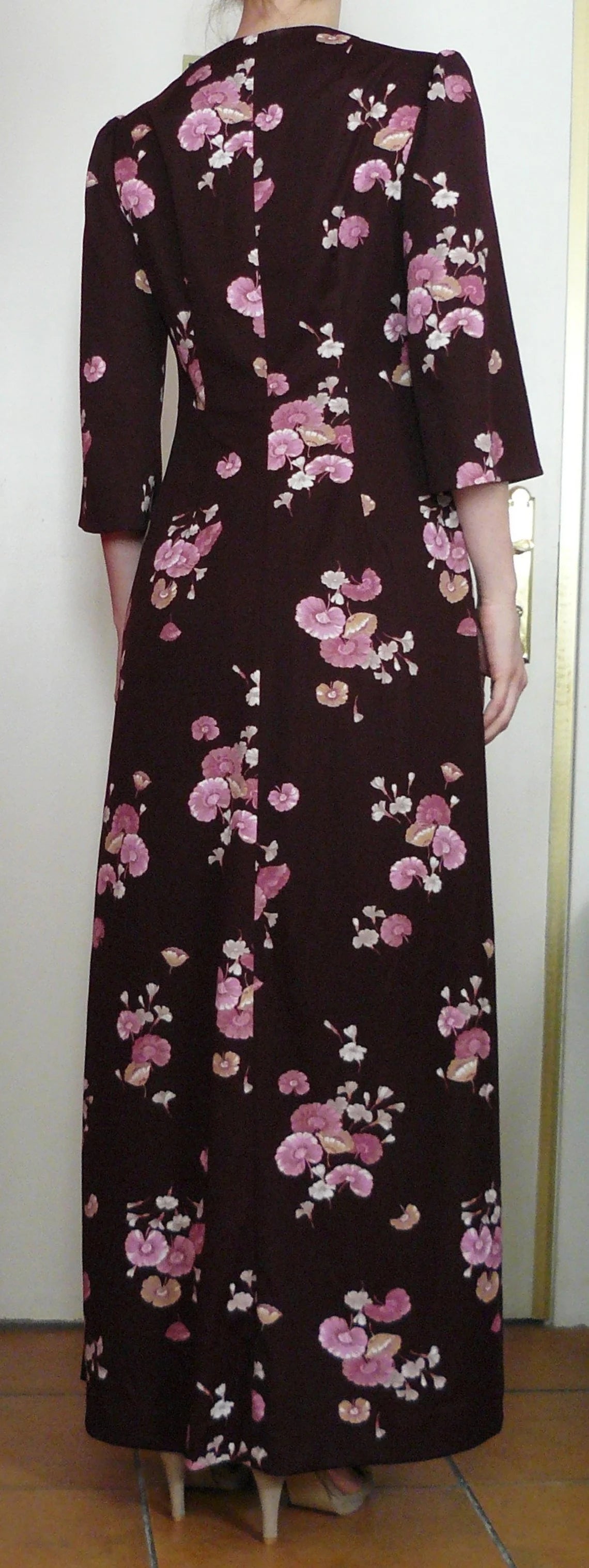 Vintage 1970s brown floral maxi dress
