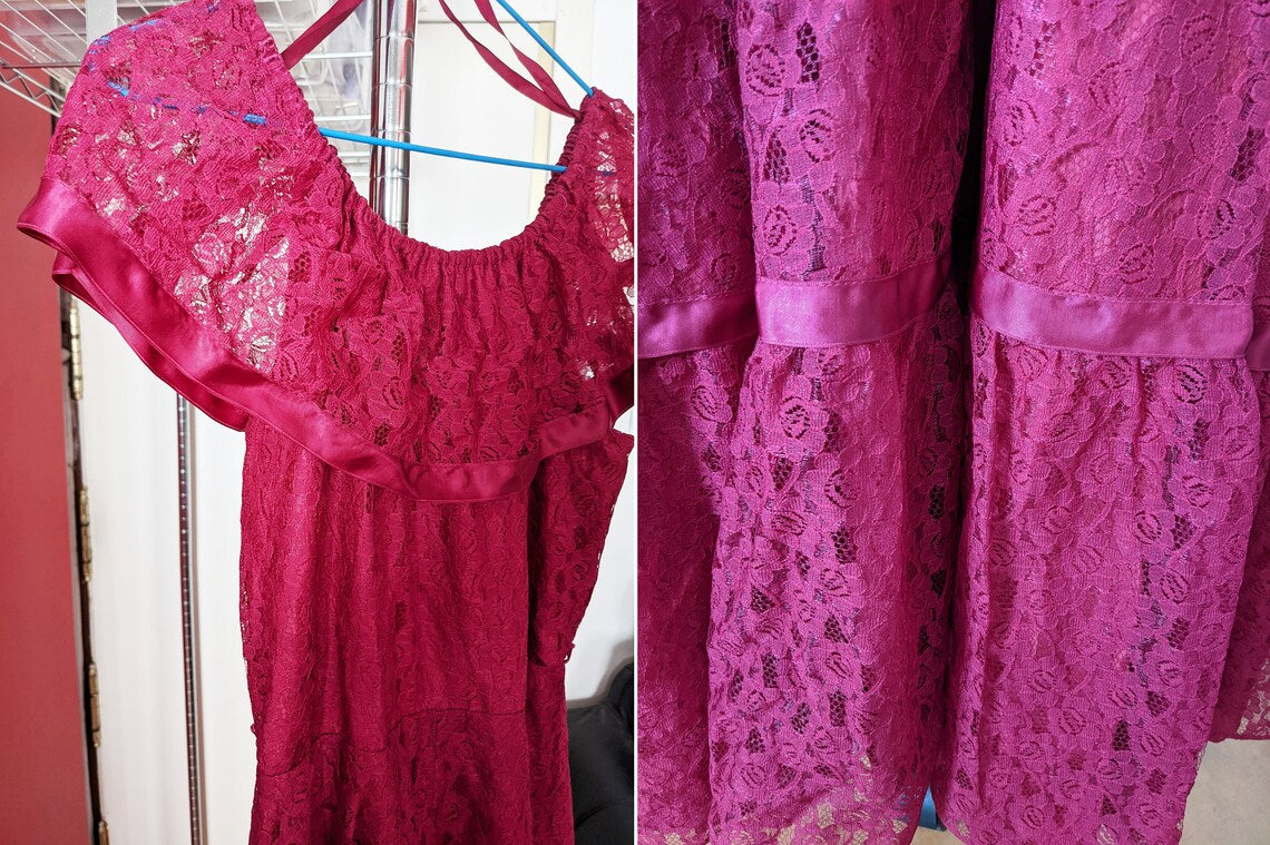 Vintage 1970s dark pink lace dress
